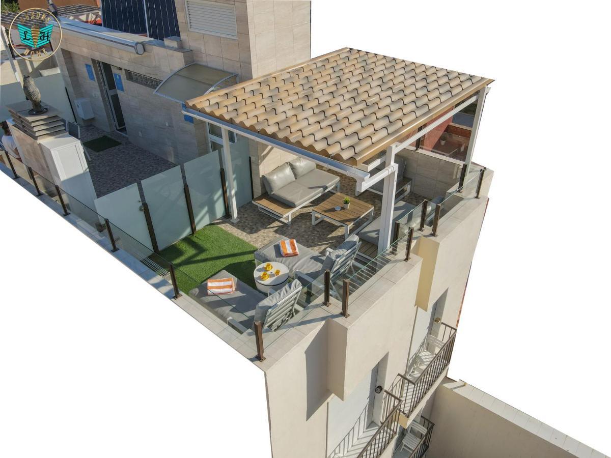 Luxury Home Poseidon มาลากา ภายนอก รูปภาพ