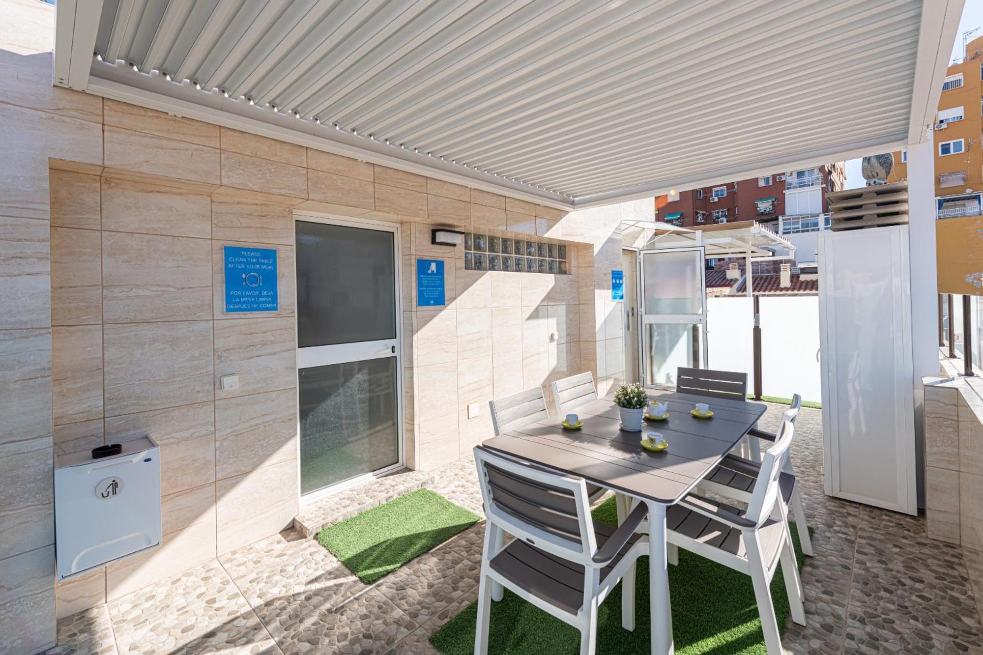 Luxury Home Poseidon มาลากา ภายนอก รูปภาพ